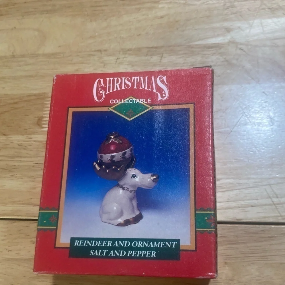 Christmas Collectable Reindeer & ornament salt and pepper shaker set